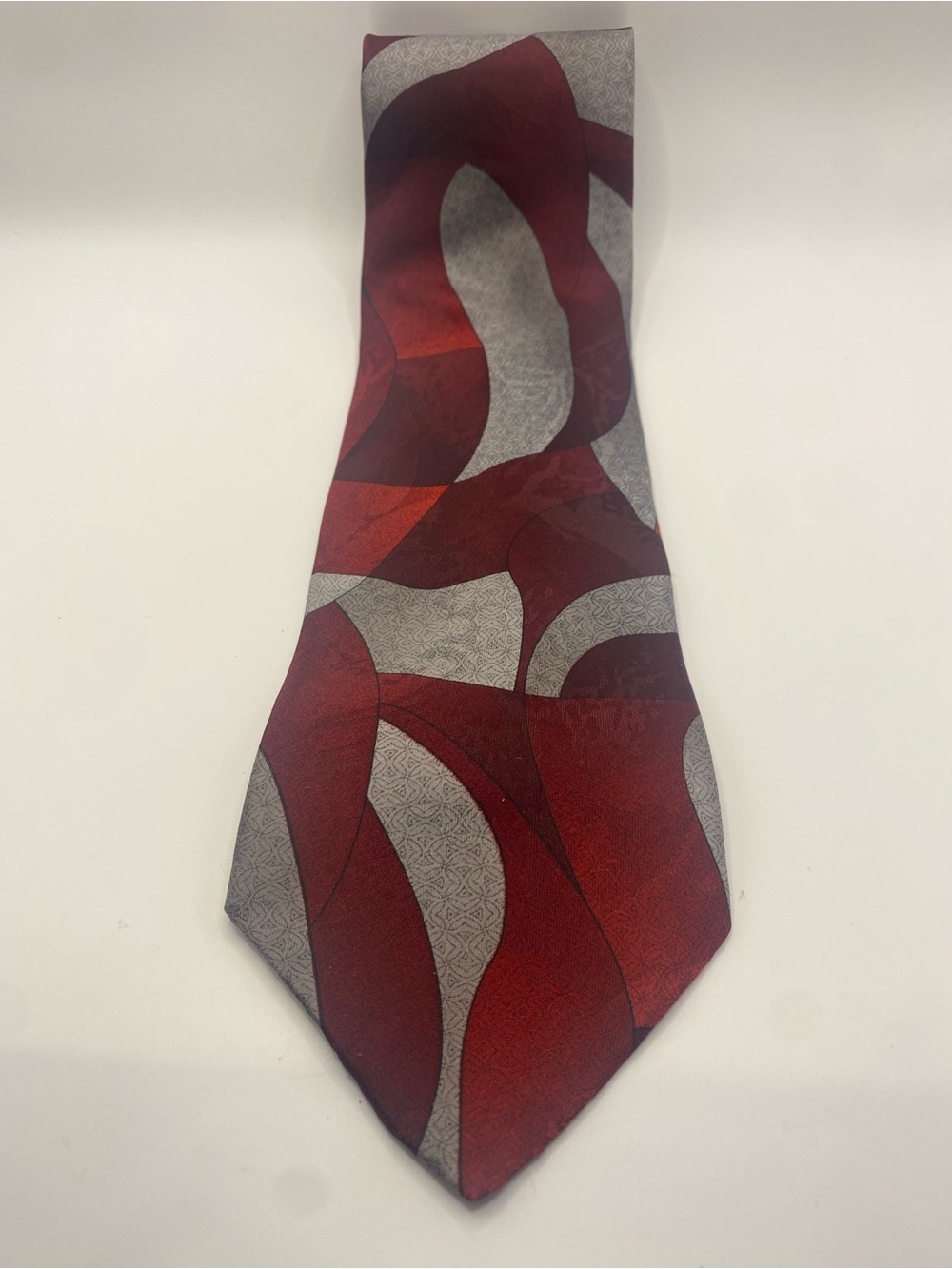Haggar Burgundy and Silver Abstract Wave Tie